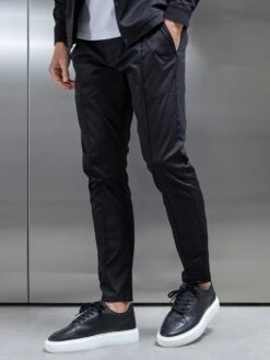 Essential Drawstring Trouser In Black