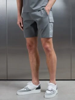 Hybrid Cargo Short In Grey