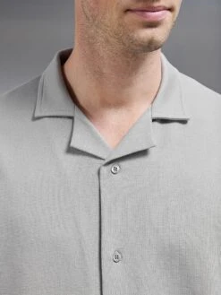 Interlock Relaxed Fit Revere Collar Shirt In Stone -Cheap Shirts Shop INTERLOCK RELAXED SHIRT IN STONE 0936