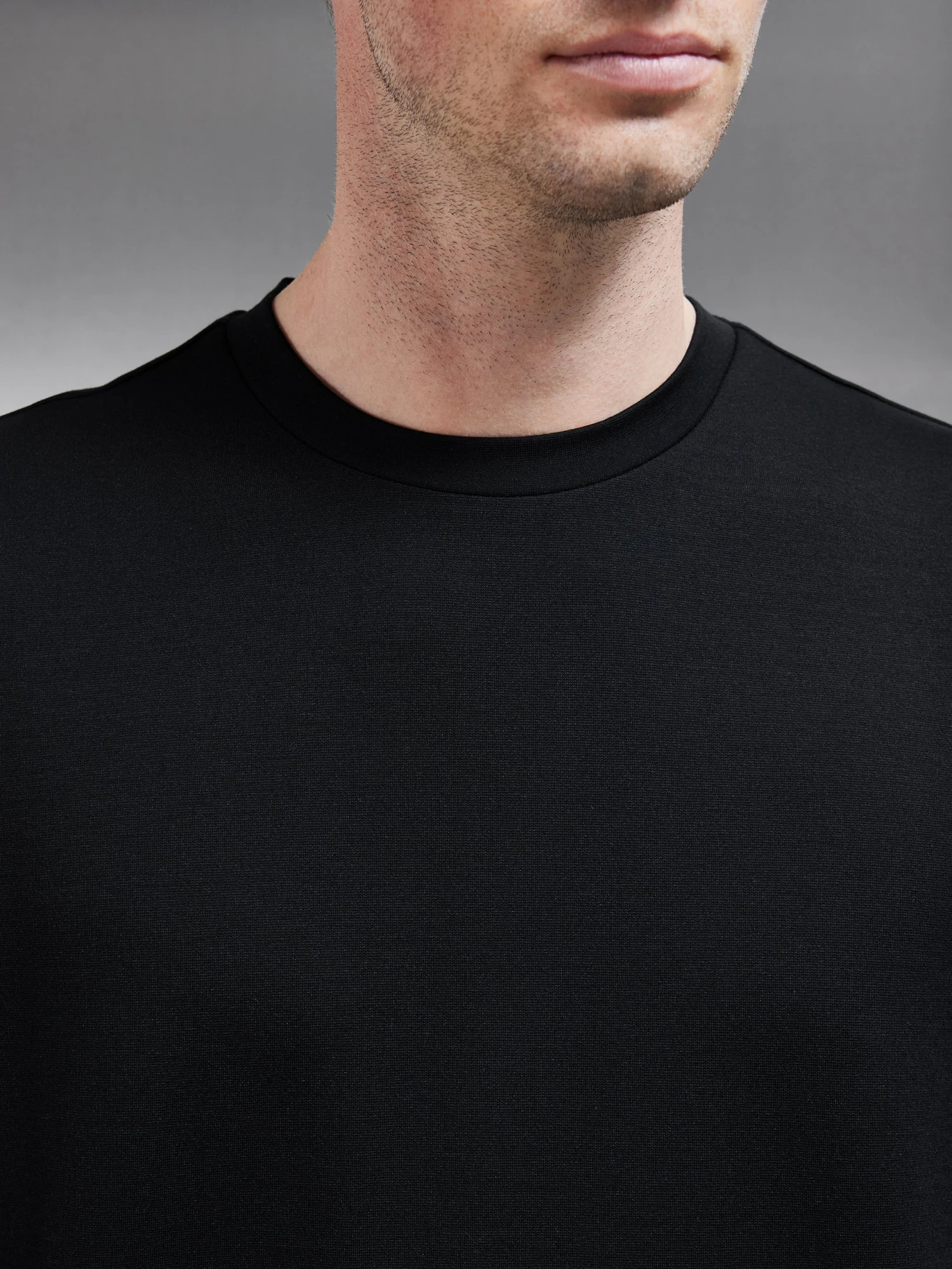 Interlock Relaxed Fit T-Shirt In Black 5 Interlock Relaxed Fit T-Shirt In Black - Image 3