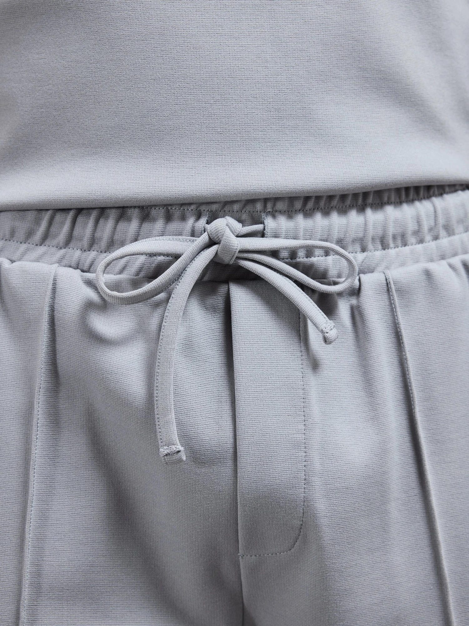 Luxe Essential Short In Mid Grey 6 Luxe Essential Short In Mid Grey - Image 4