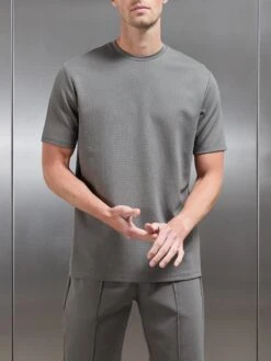 Luxe Essential T-Shirt In Dark Stone