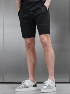 Luxe Essential Short In Black