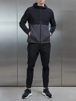 Performance Colour Block Windbreaker In Black/Grey -Cheap Shirts Shop PERFORMANCE COLOUR BLOCK WINDBREAKER IN BLACK GREY 4487