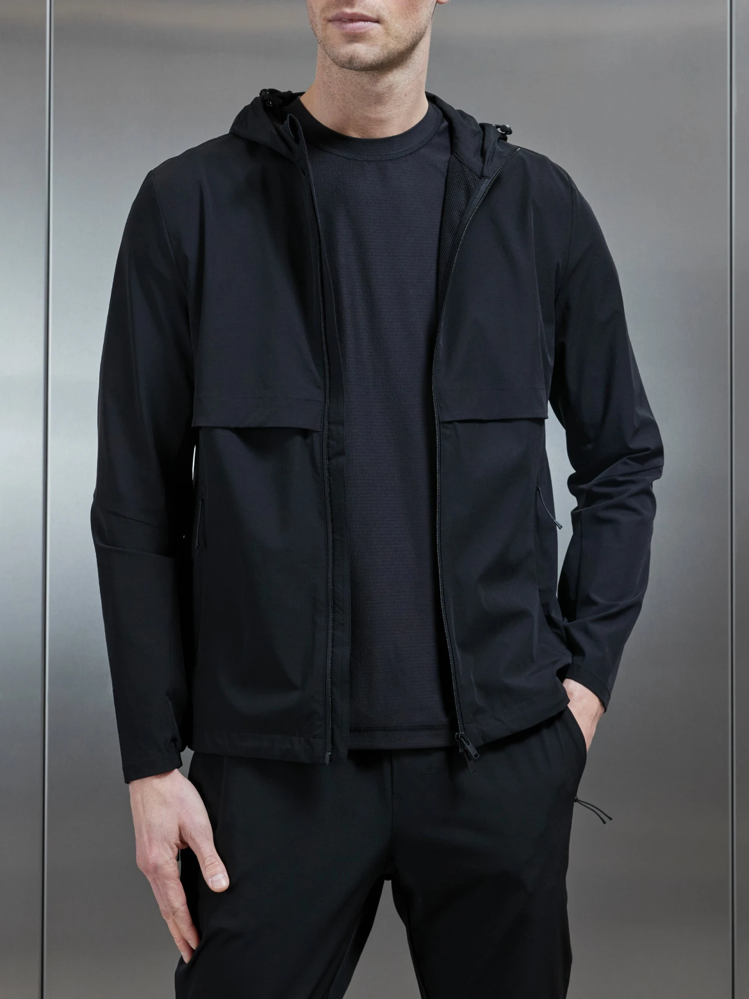 Performance Windbreaker In Black 5 Performance Windbreaker In Black - Image 3