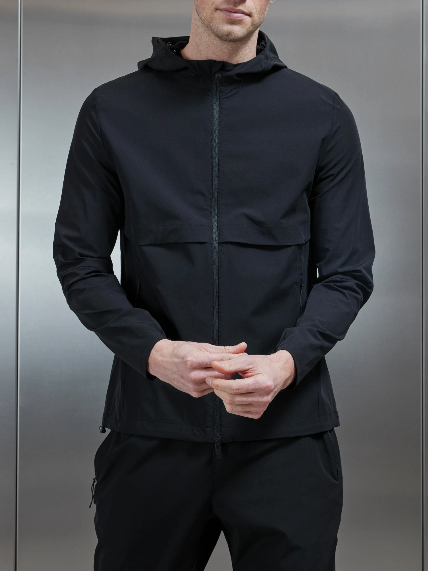 Performance Windbreaker In Black 6 Performance Windbreaker In Black - Image 4