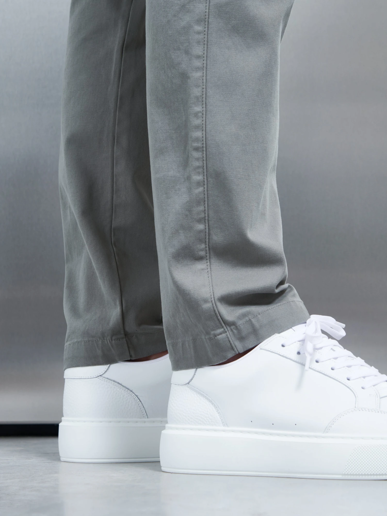 Relaxed Fit Cotton Cargo Pant In Olive 9 Relaxed Fit Cotton Cargo Pant In Olive - Image 7