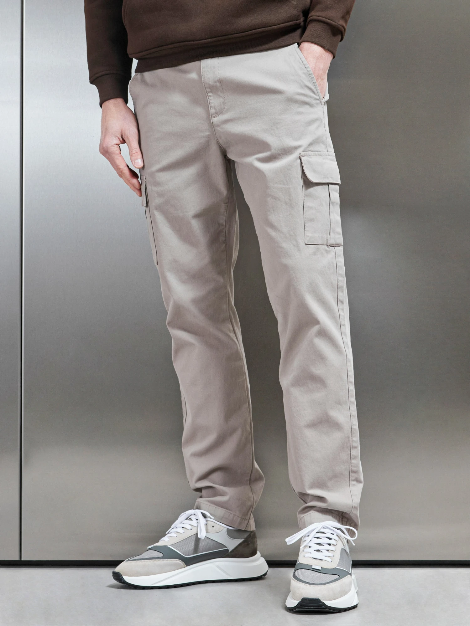 Relaxed Fit Cotton Cargo Pant In Taupe 5 Relaxed Fit Cotton Cargo Pant In Taupe - Image 3