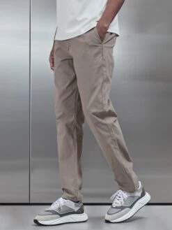 Relaxed Fit Chino Trouser In Taupe -Cheap Shirts Shop RELAXED FIT CHINO TROUSER IN TAUPE 10037