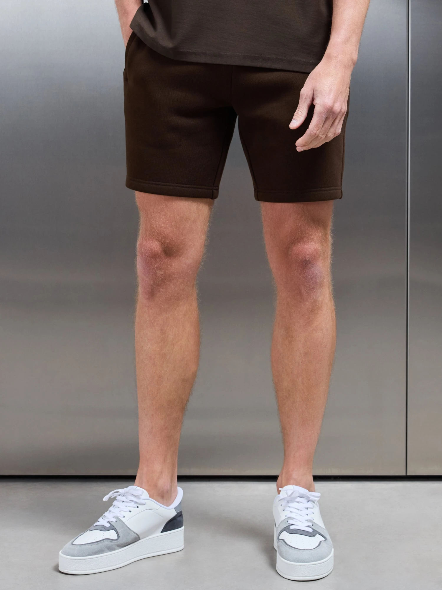 Relaxed Fit Short In Brown 6 Relaxed Fit Short In Brown - Image 4