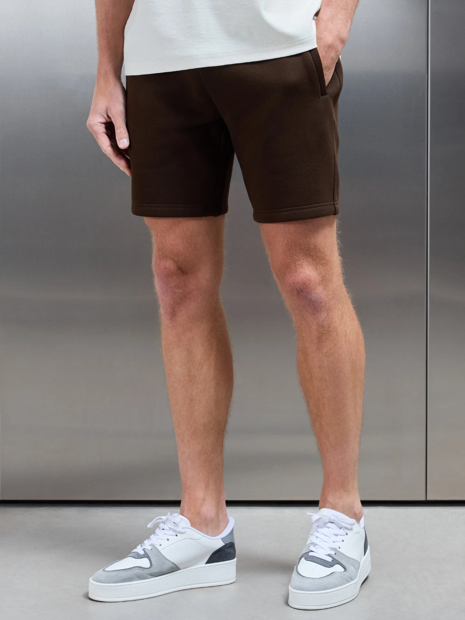 Relaxed Fit Short In Brown 9 Relaxed Fit Short In Brown - Image 7
