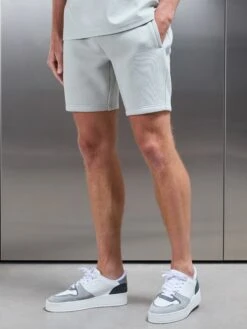 Relaxed Fit Short In Chalk