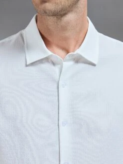 Seersucker Long Sleeve Cutaway Collar Shirt In White 12 Seersucker Long Sleeve Cutaway Collar Shirt In White -Cheap Shirts Shop SEERSUCKER LS CUTAWAY COLLAR SHIRT IN WHITE 48