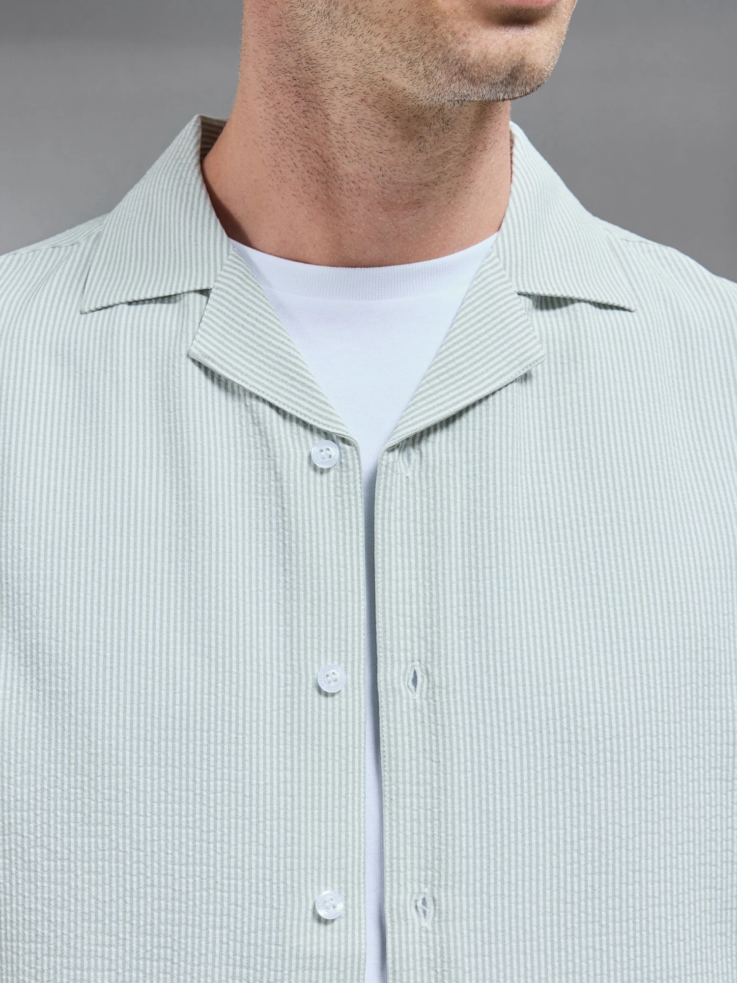 Seersucker Short Sleeve Revere Collar Shirt In Sage 8 Seersucker Short Sleeve Revere Collar Shirt In Sage - Image 6
