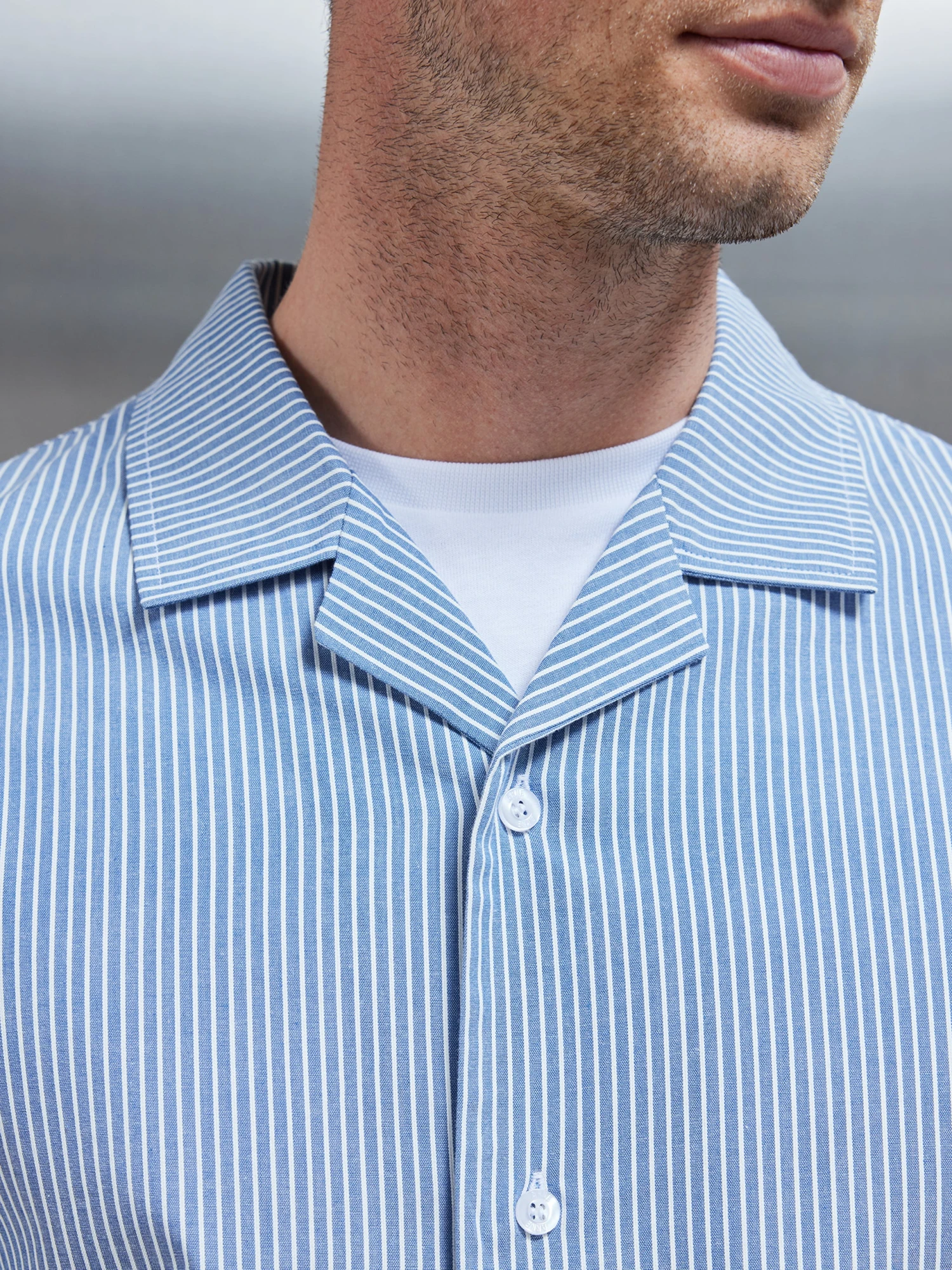Stripe Short Sleeve Revere Collar Shirt In Blue 6 Stripe Short Sleeve Revere Collar Shirt In Blue - Image 4