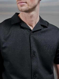 Textured Interlock Revere Collar Shirt In Black -Cheap Shirts Shop TEXTURED INTERLOCK REVERE COLLAR SHIRT IN BLACK 9061