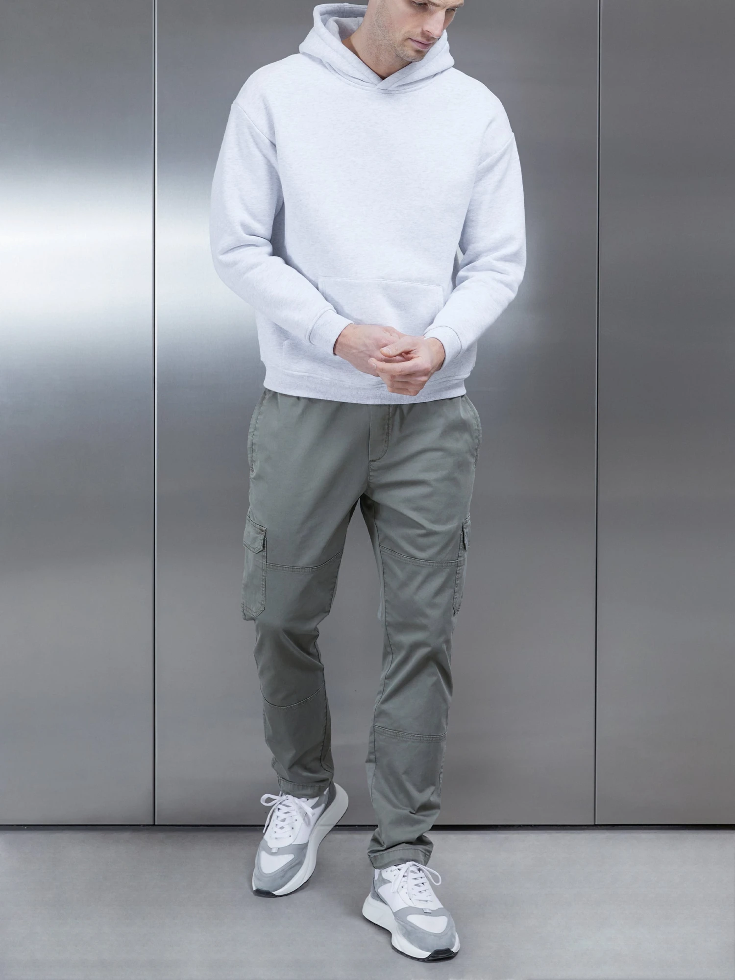 Worker Cargo Pant In Olive 5 Worker Cargo Pant In Olive - Image 3